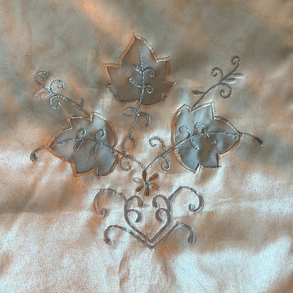 Dining Table Runner - Picture 3 of 5